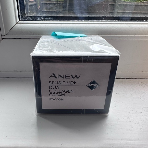 Avon Other - - Avon Anew Sensitive + Dual Collagen Cream Allergy Tested Anti Ageing